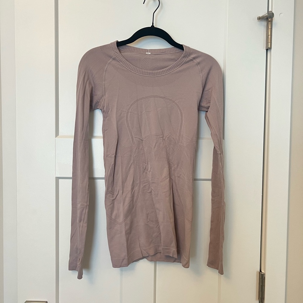 Lululemon Swiftly Tech Long Sleeve